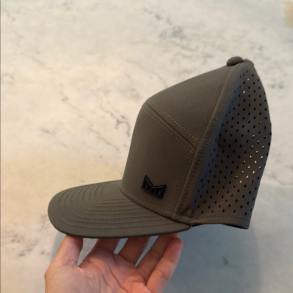 Men's Olive Cap